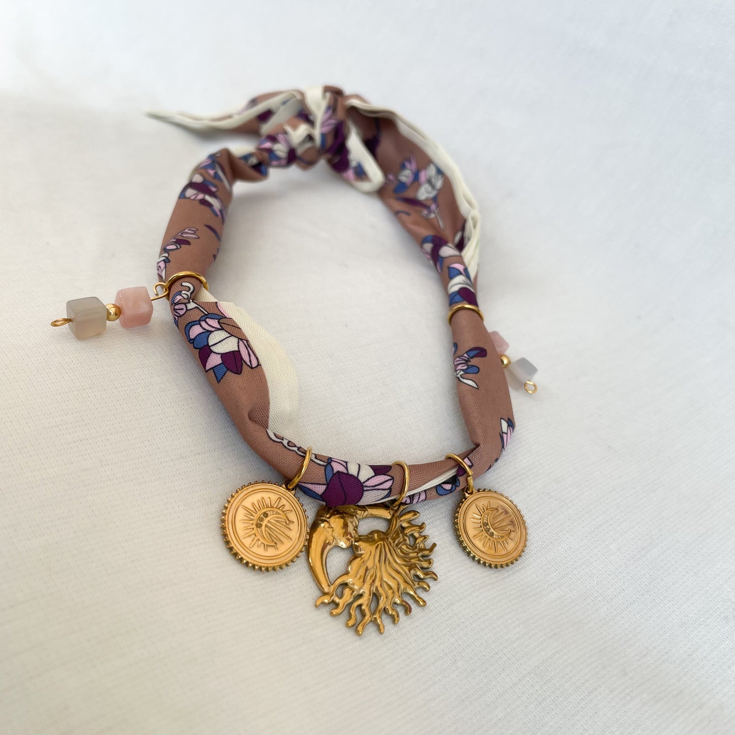 Collier foulard 1